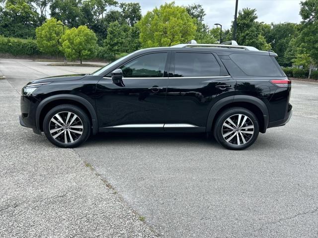 2025 Nissan Pathfinder Platinum 4WD