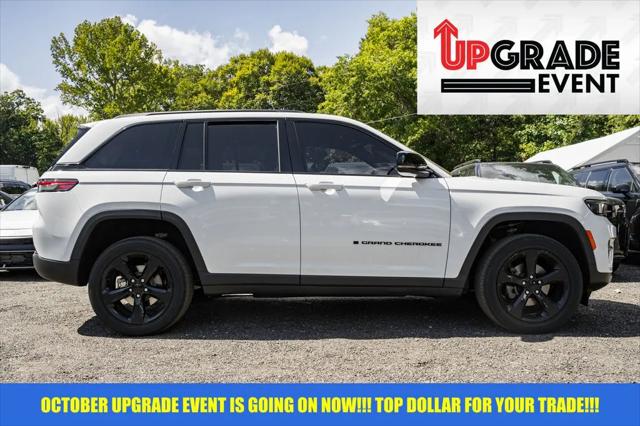 2022 Jeep Grand Cherokee Altitude 4x4