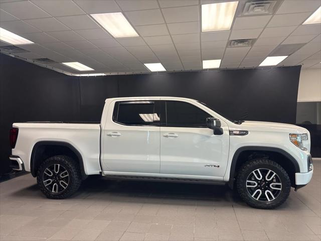 2022 GMC Sierra 1500 Limited 4WD Crew Cab Short Box AT4