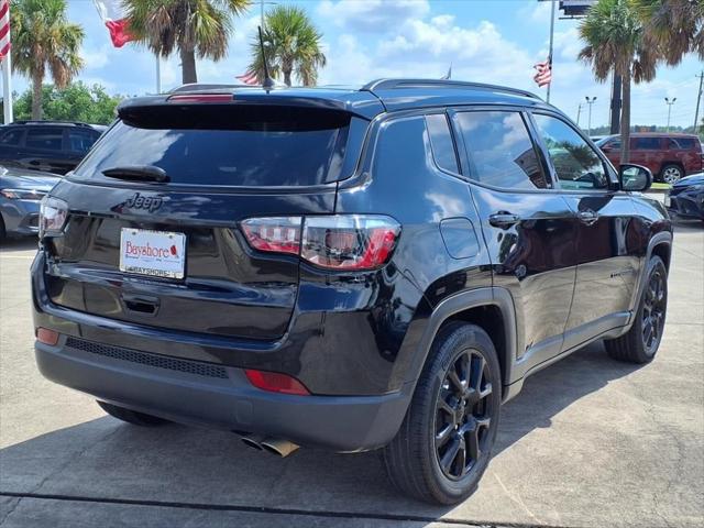 2022 Jeep Compass Altitude FWD