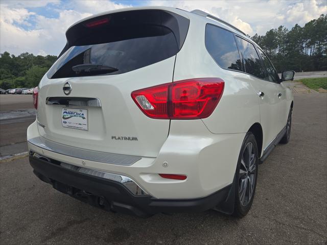 2020 Nissan Pathfinder Platinum 2WD