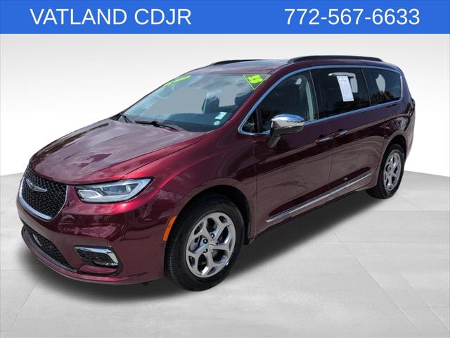 2023 Chrysler Pacifica Limited AWD
