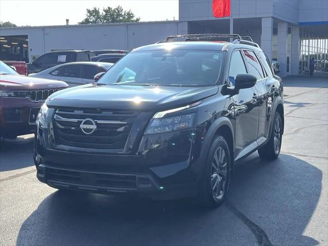 2024 Nissan Pathfinder SV 4WD