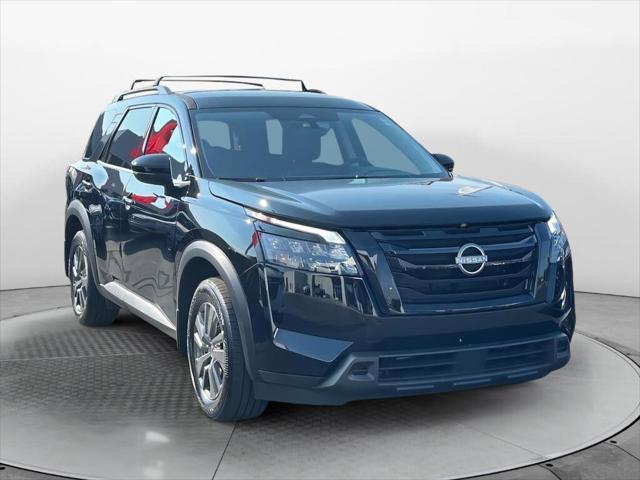 2024 Nissan Pathfinder SV 4WD