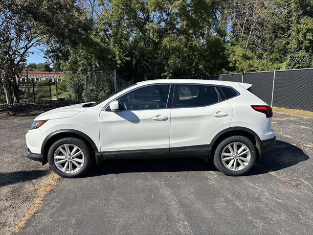 2017 Nissan Rogue Sport S 2017 Nissan Rogue Sport S