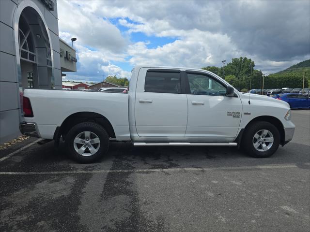 2019 RAM 1500 Classic SLT Crew Cab 4x4 57 Box