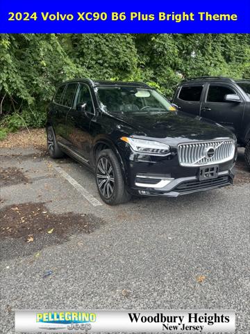 2024 Volvo XC90 B6 Plus Bright Theme 7-Seater