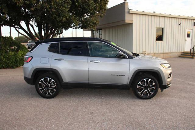 2023 Jeep Compass Limited 4x4 2023 Jeep Compass Limited 4x4