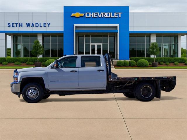 2018 Chevrolet Silverado 3500HD Chassis WT