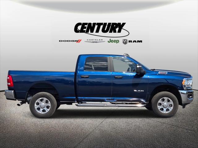 2024 RAM 2500 Big Horn Crew Cab 4x4 64 Box 2024 RAM 2500 Big Horn Crew Cab 4x4 64 Box
