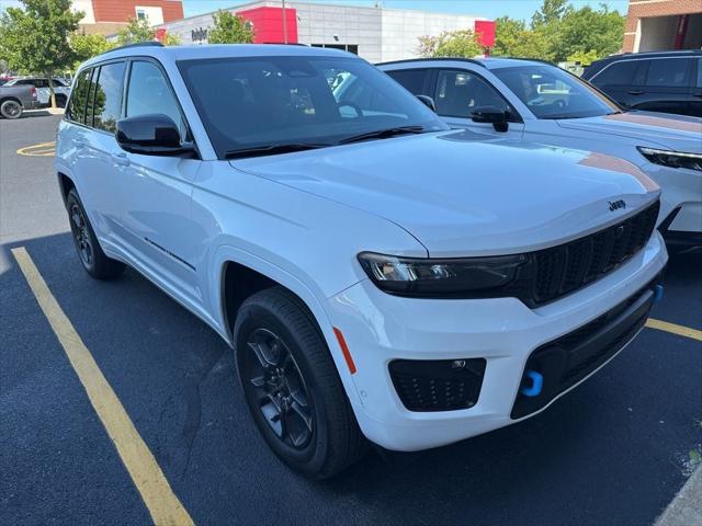 2025 Jeep Grand Cherokee 4xe Anniversary Edition