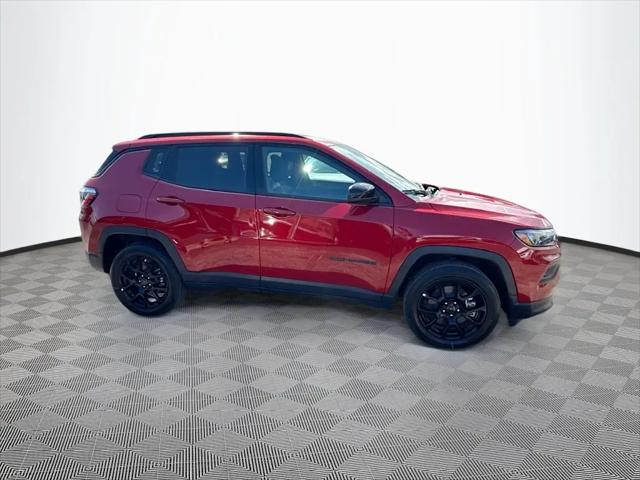 2026 Jeep Compass Latitude Altitude