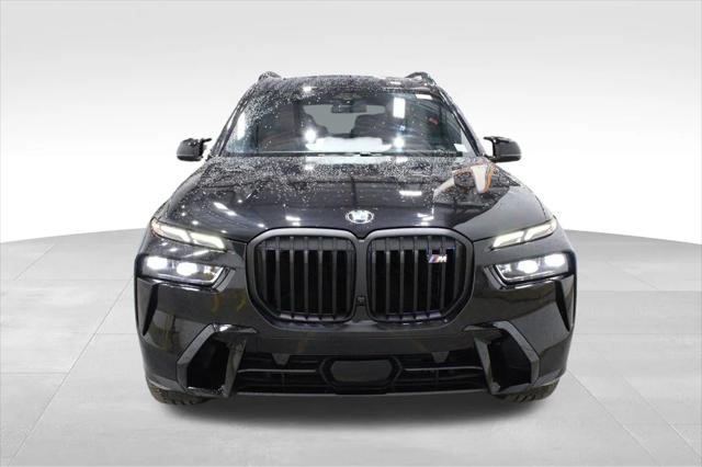 2023 BMW X7 M60i 2023 BMW X7 M60i