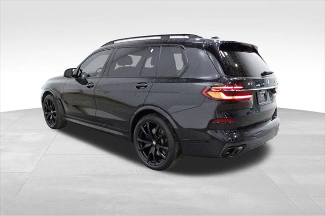 2023 BMW X7 M60i 2023 BMW X7 M60i