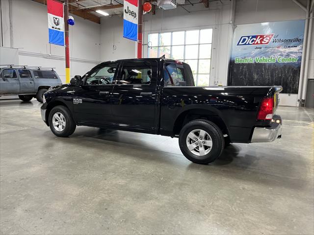2023 RAM 1500 Classic SLT Crew Cab 4x4 57 Box 2023 RAM 1500 Classic SLT Crew Cab 4x4 57 Box