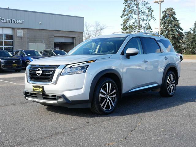 2023 Nissan Pathfinder Platinum 4WD