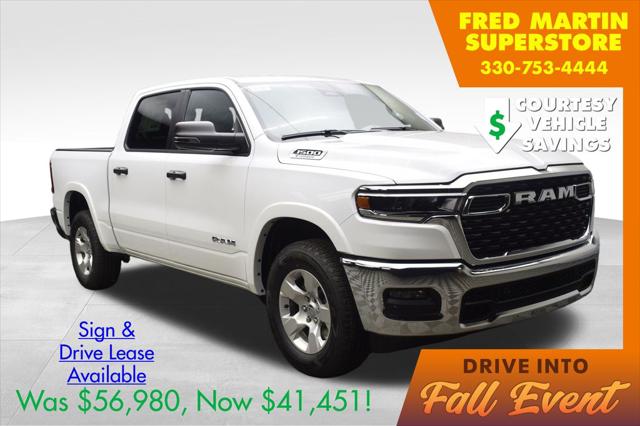2025 RAM Ram 1500 RAM 1500 BIG HORN CREW CAB 4X4 57 BOX