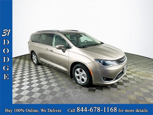 2018 Chrysler Pacifica Hybrid Touring L
