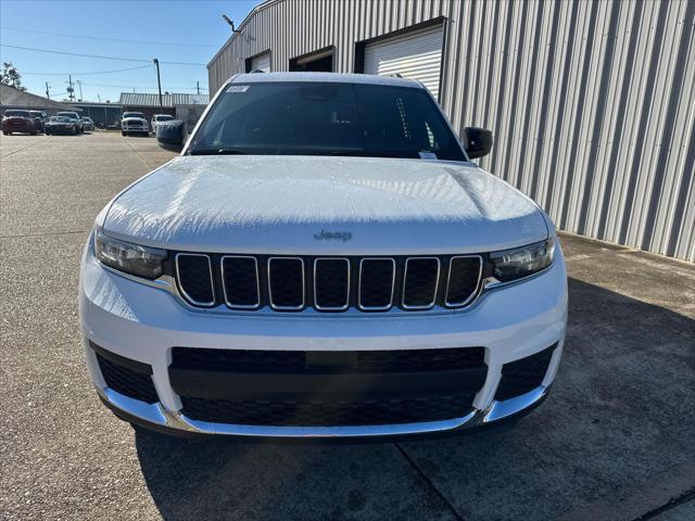 2025 Jeep Grand Cherokee GRAND CHEROKEE L LAREDO 4X2