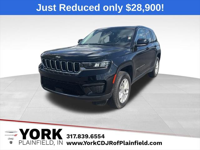 2023 Jeep Grand Cherokee Laredo X 4x4
