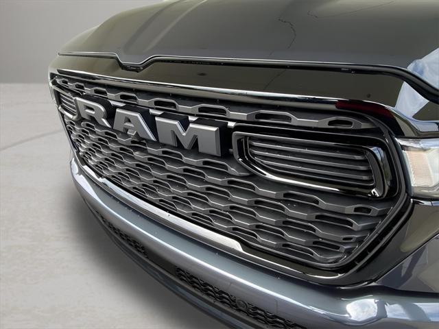 2025 RAM 1500 Big Horn Crew Cab 4x4 57 Box