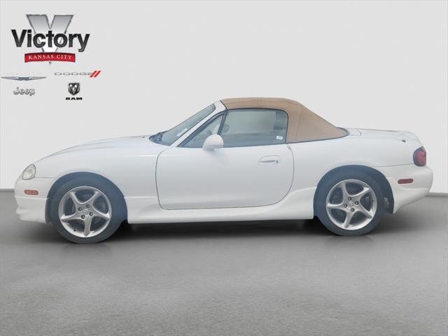 2002 Mazda MX-5 Miata Base