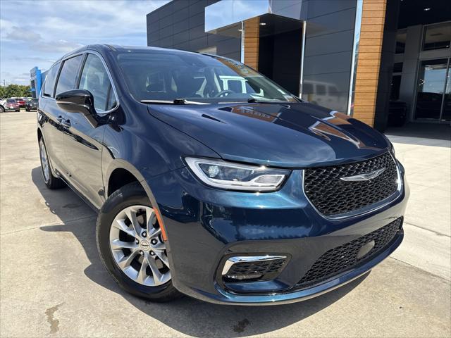 2024 Chrysler Pacifica Touring L AWD