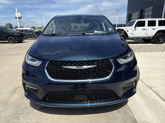 2024 Chrysler Pacifica Touring L AWD