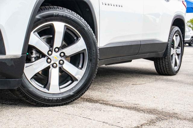2020 Chevrolet Traverse FWD LT Leather 2020 Chevrolet Traverse FWD LT Leather