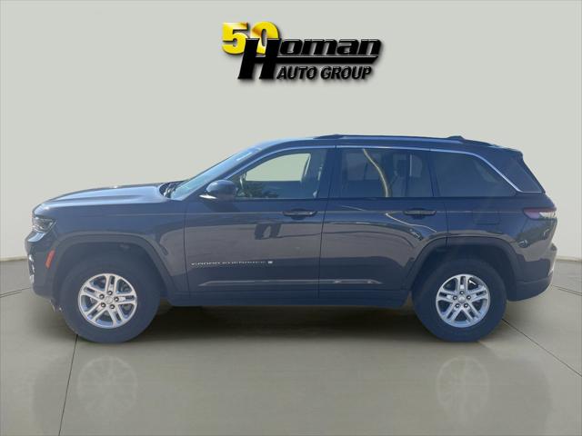 2022 Jeep Grand Cherokee Laredo 4x4