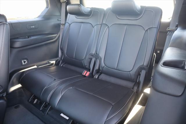 2025 Jeep Grand Cherokee GRAND CHEROKEE L LIMITED 4X4 2025 Jeep Grand Cherokee GRAND CHEROKEE L LIMITED 4X4