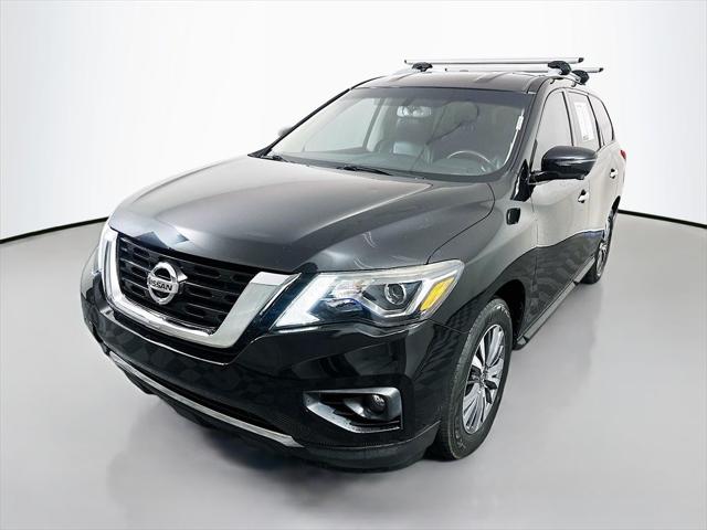 2020 Nissan Pathfinder SL 2WD