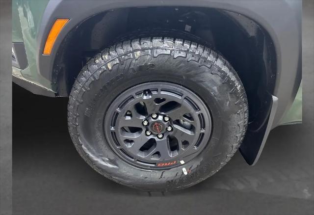 2025 Nissan Frontier Crew Cab PRO-4X 4x4