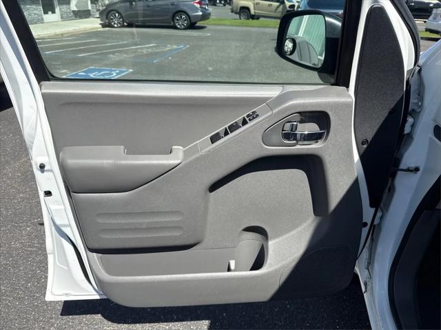 2017 Nissan Frontier SV