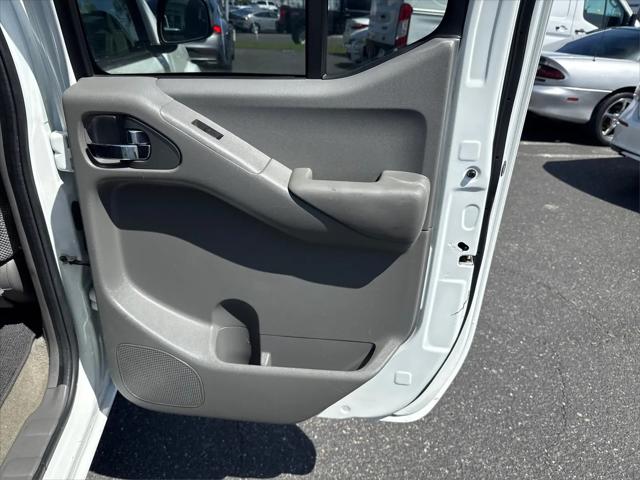 2017 Nissan Frontier SV