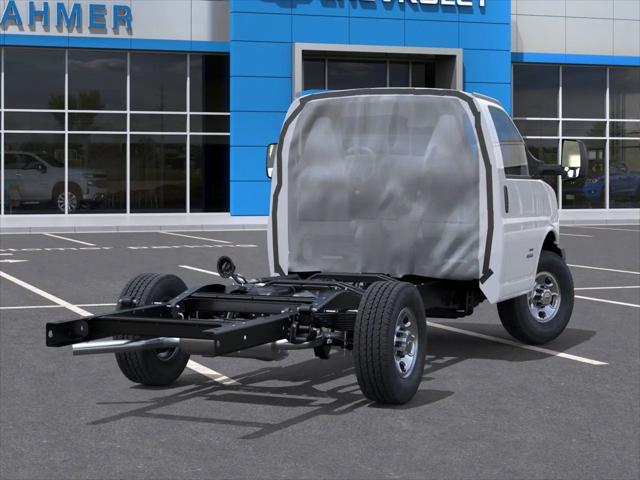 2025 Chevrolet Express Cutaway Work Van