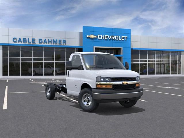 2025 Chevrolet Express Cutaway Work Van