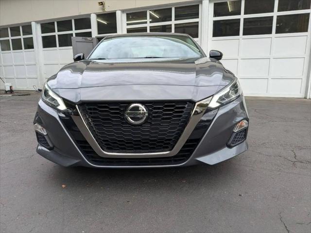 2020 Nissan Altima SR FWD