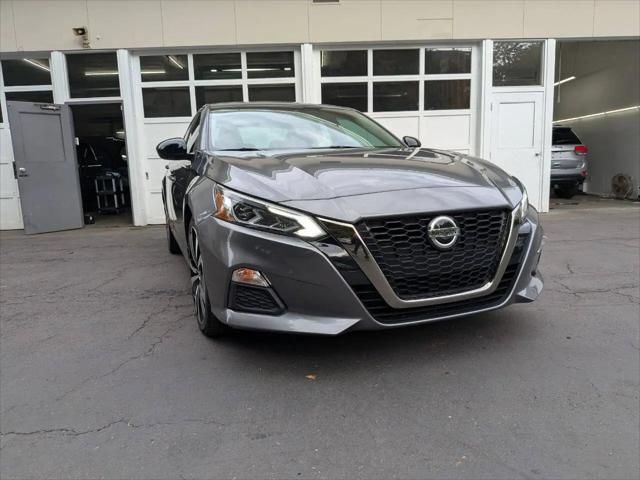 2020 Nissan Altima SR FWD