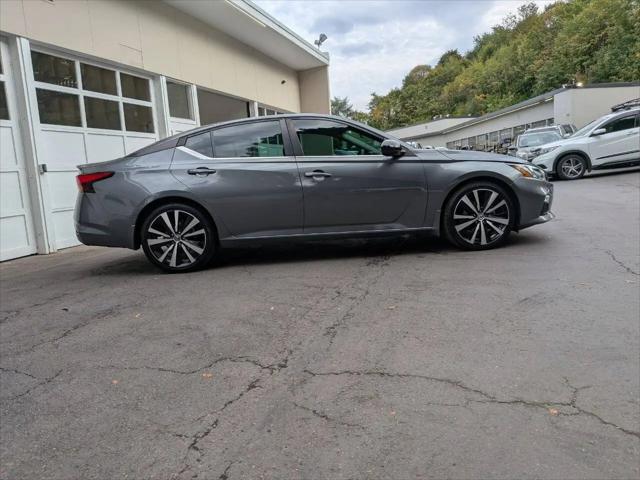 2020 Nissan Altima SR FWD