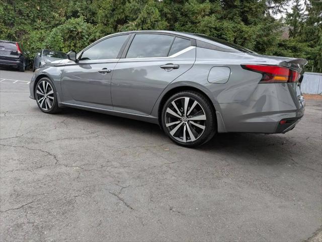 2020 Nissan Altima SR FWD