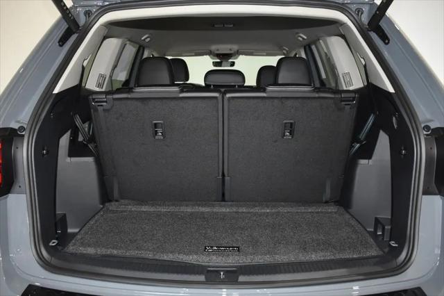 2026 Volkswagen Atlas SE with Technology