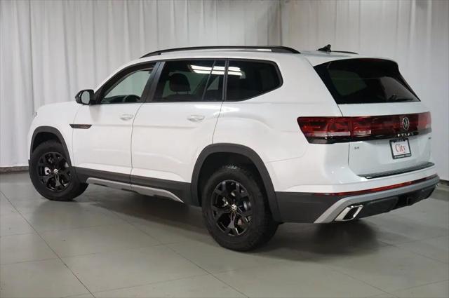 2026 Volkswagen Atlas Peak Edition