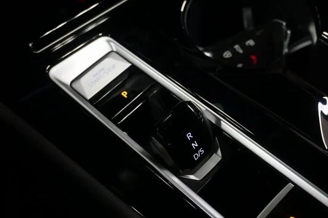 2026 Volkswagen Atlas Peak Edition