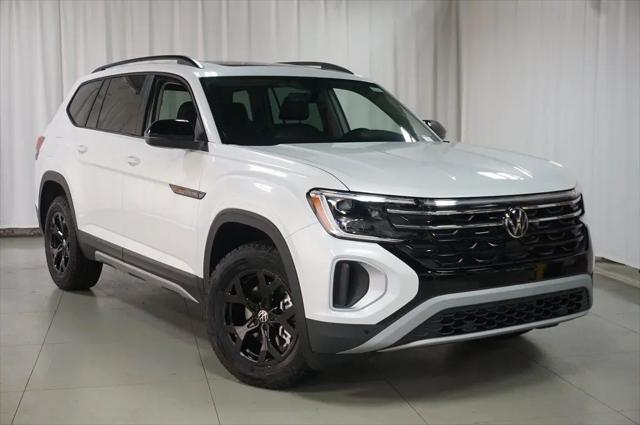 2026 Volkswagen Atlas Peak Edition