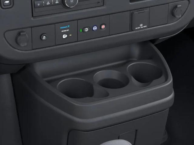 2025 GMC Savana Cutaway 4500 Van