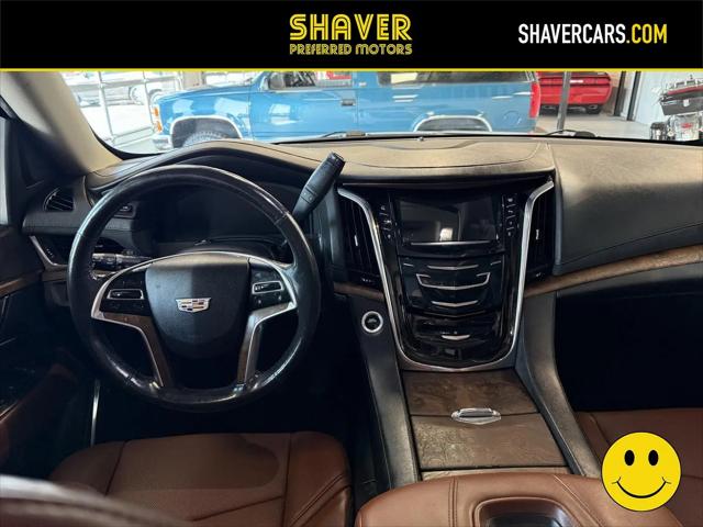 2015 Cadillac Escalade Luxury