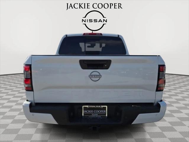 2025 Nissan Frontier Crew Cab SV 4x2
