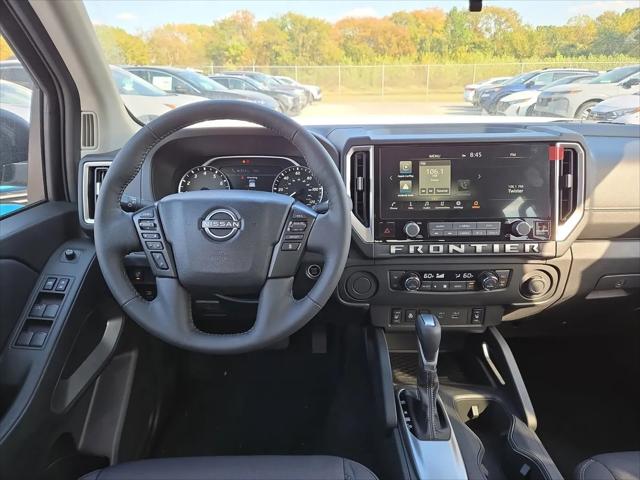 2025 Nissan Frontier Crew Cab SV 4x2