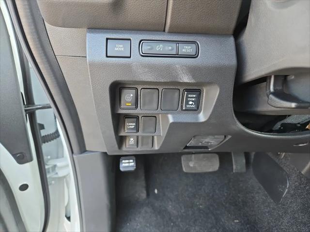 2025 Nissan Frontier Crew Cab SV 4x2
